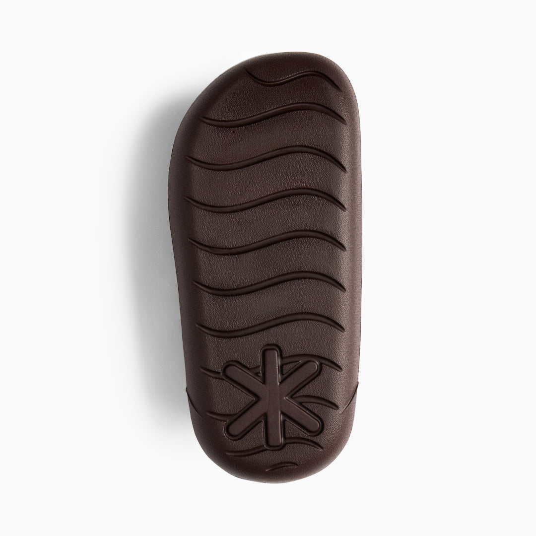 Cloud-like comfort with Ludic Sliders in Brown